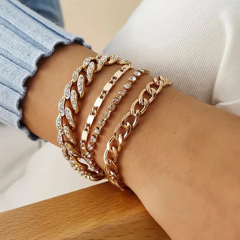Stackable wristlets