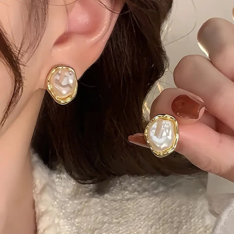 Irregular Oval Pearl Earrings