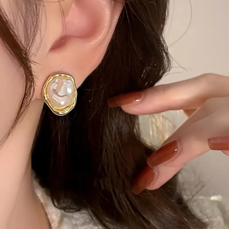 Irregular Oval Pearl Earrings