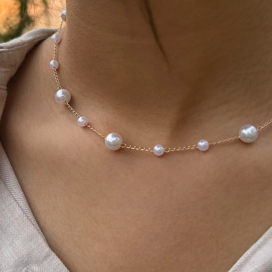 White Pearl choker