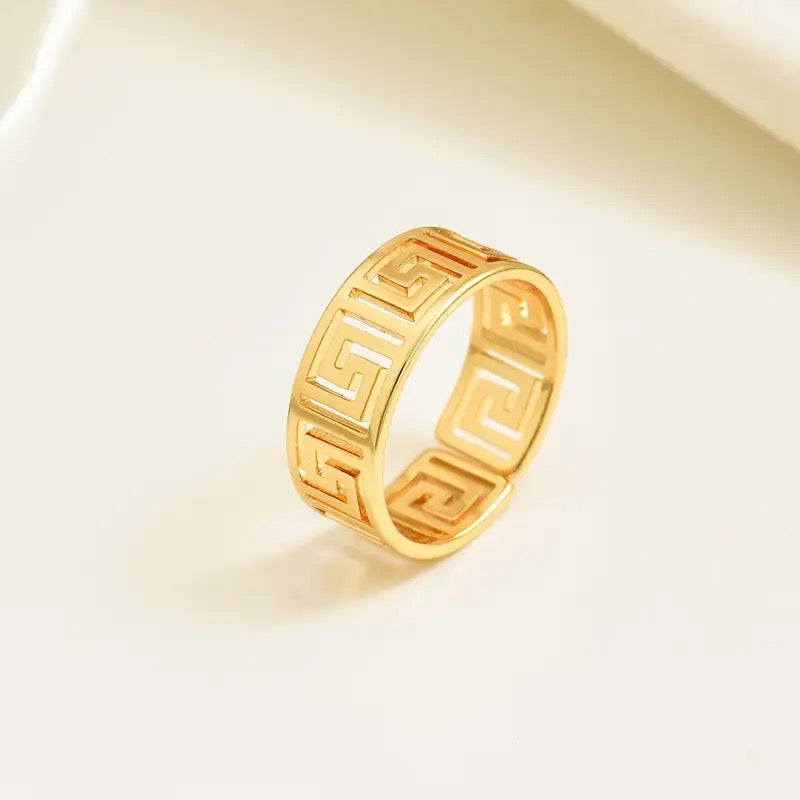 Chic Squary Band ring